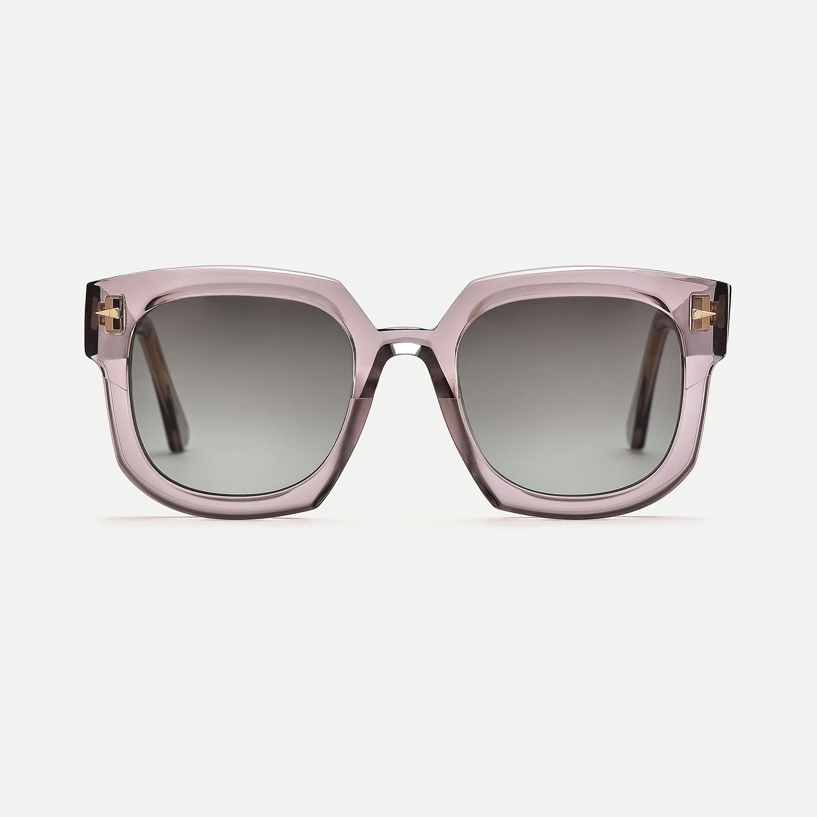 Vivienne - Image 19